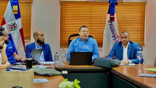 Imparten taller sobre Comprobantes Fiscales y Remisión de Informaciones en Promipyme